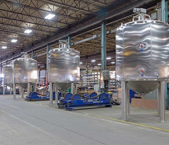 Food grade finish on stainless steel tanks