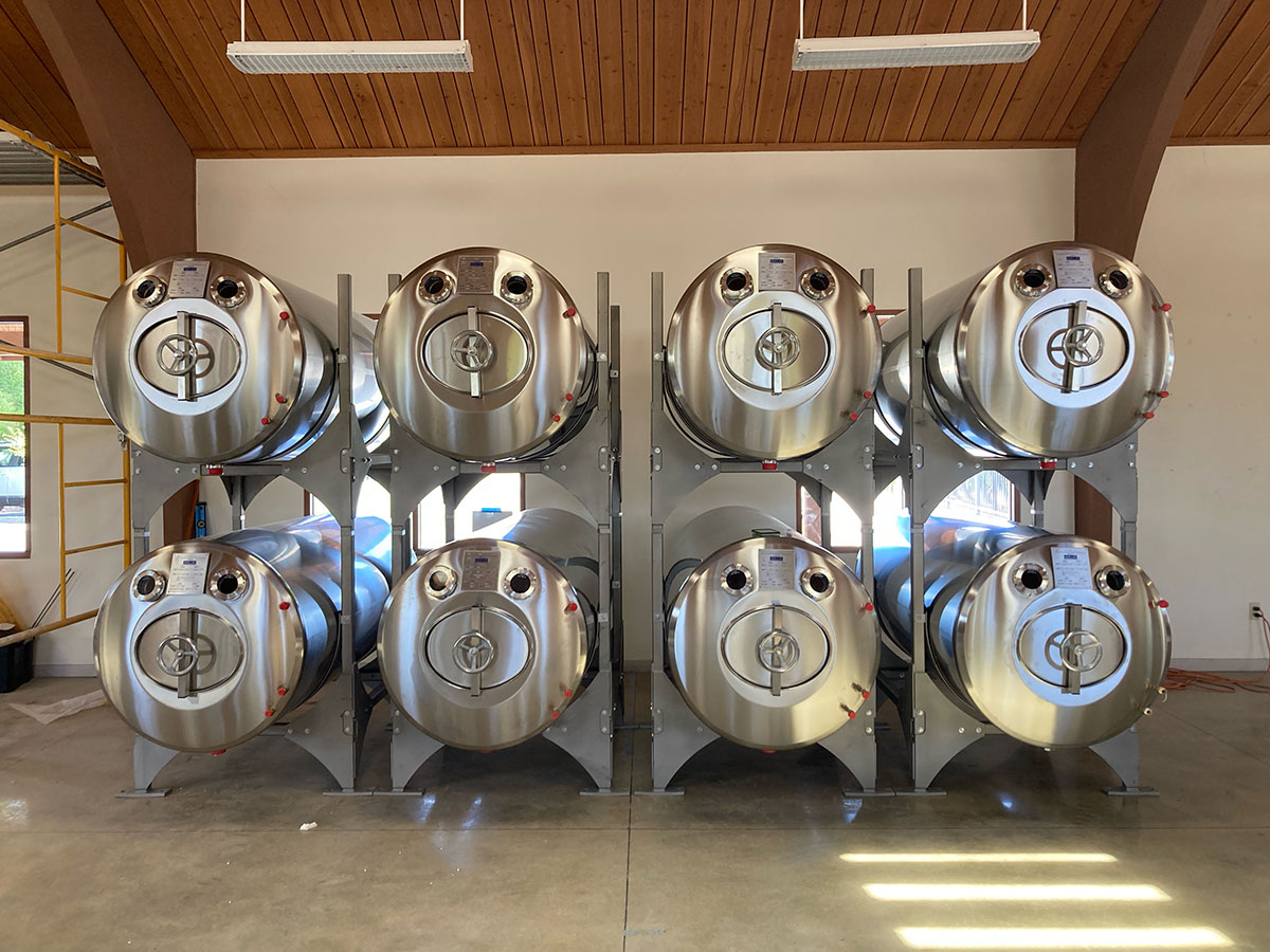 paul-mueller-serving-tanks-available-options