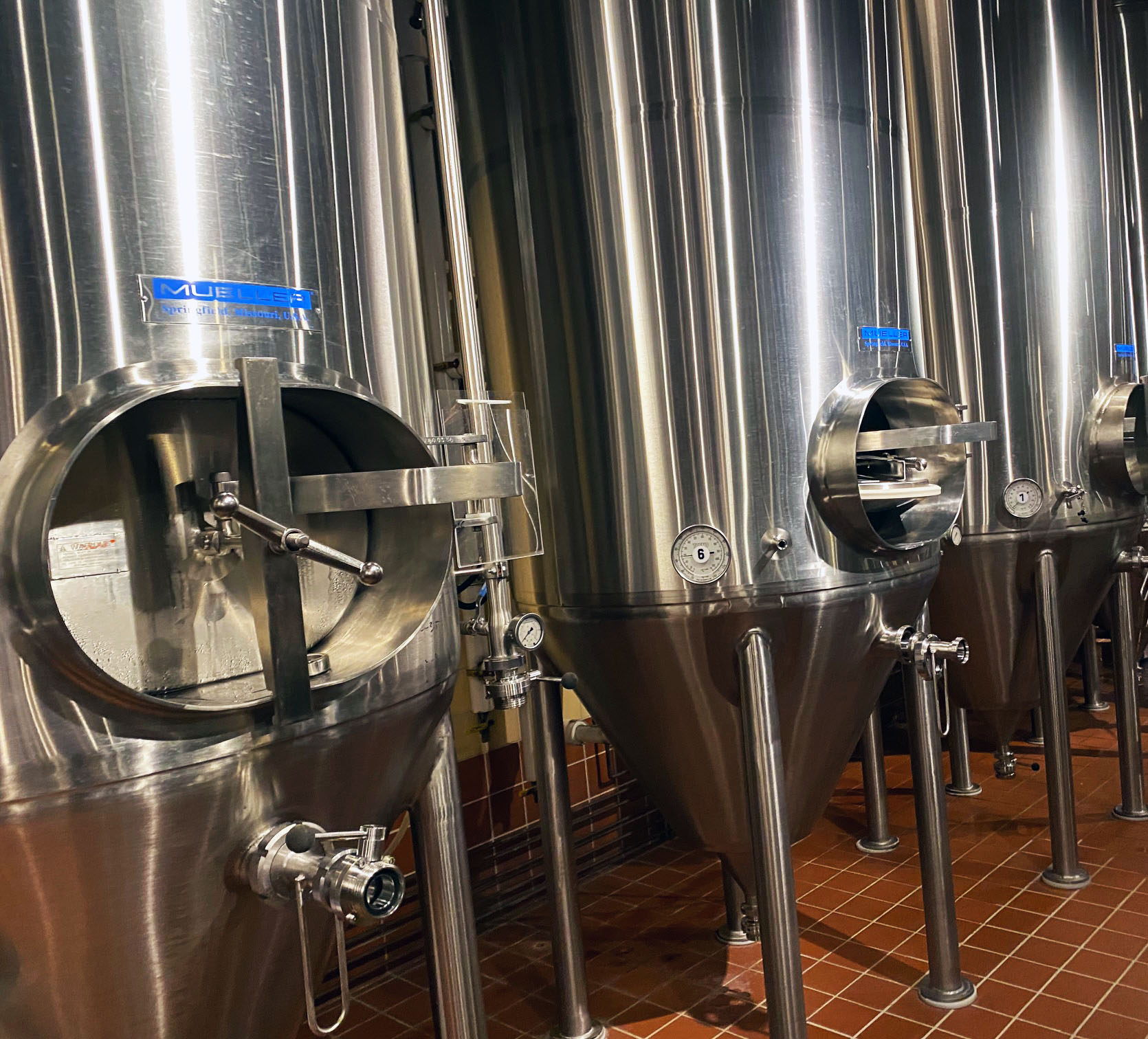 paul-mueller-beer-genius-unitanks